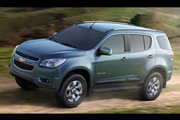 New Chevrolet Trailblazer pics